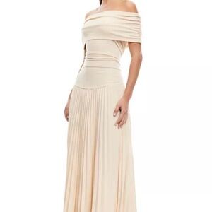 Elegant Off-Shoulder Cream Maxi Dress